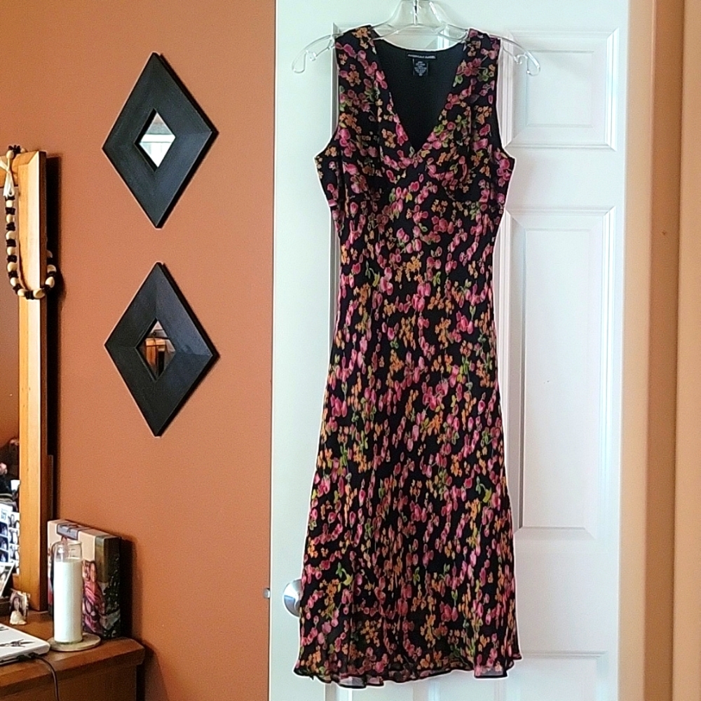Beautiful dress with roses